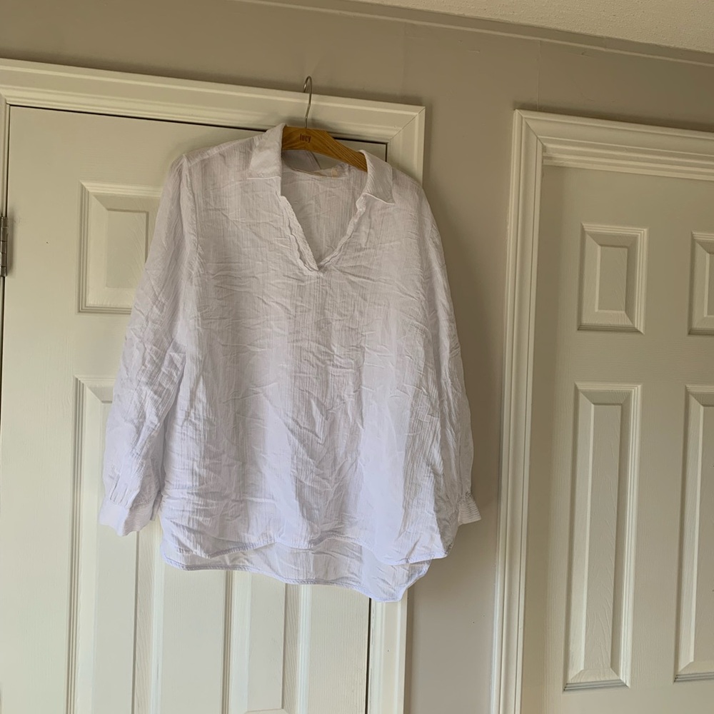 Soft Surroundings Crisp White Top